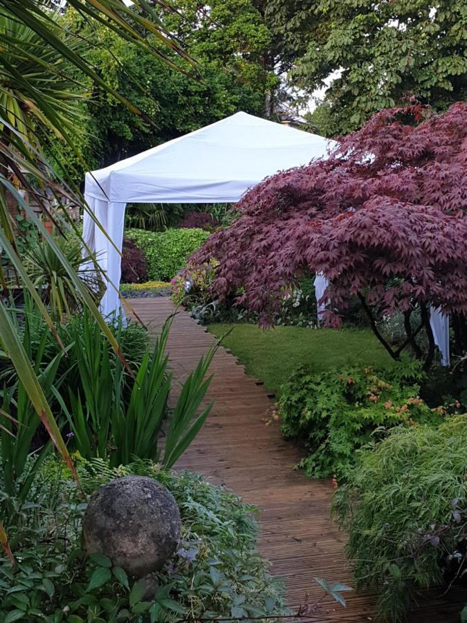 Tropical Garden Oasis Rooms Birmingham Exterior foto